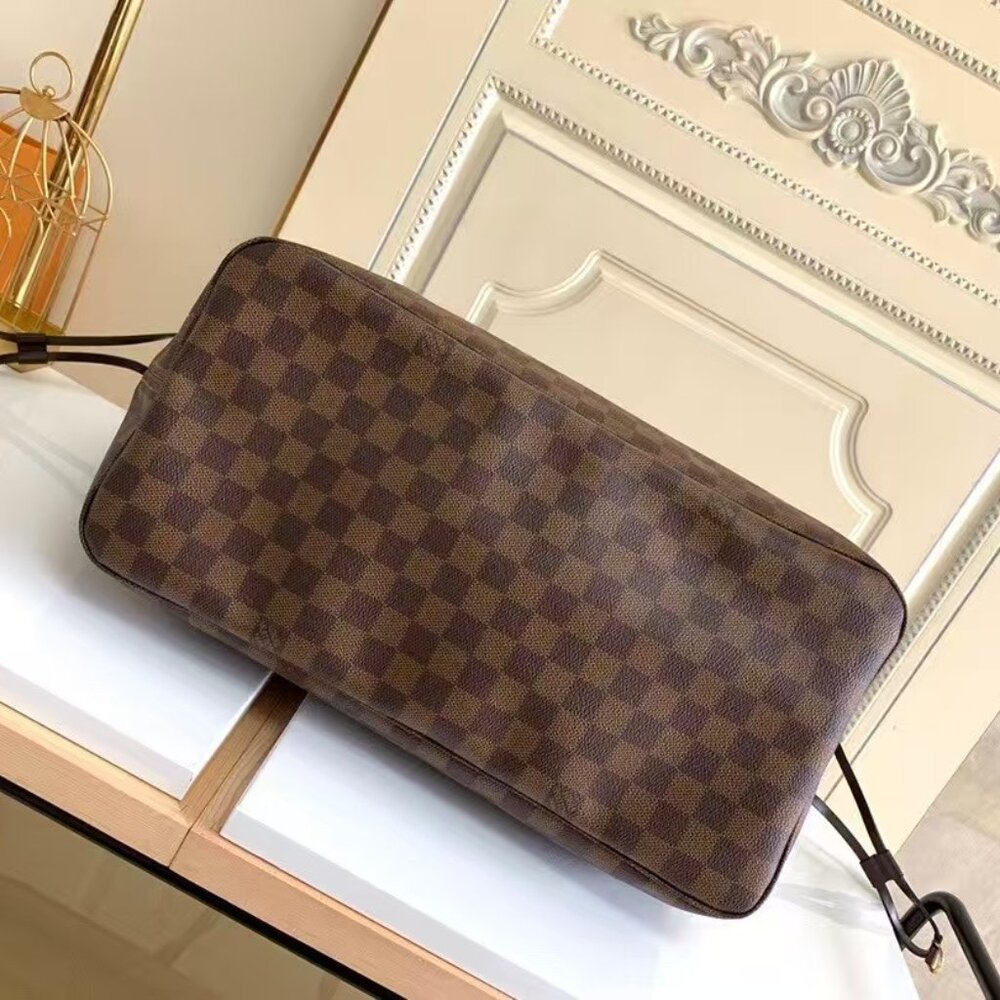 Louis Vuitton Neverfull BagStyle Code: N41357 Col… - image 2